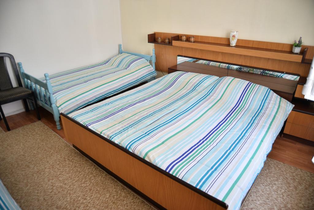 Guest House Antika Prilep Extérieur photo